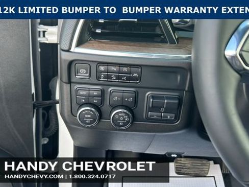 Certified 2025 Chevrolet Suburban High Country AWD/4WD image 22