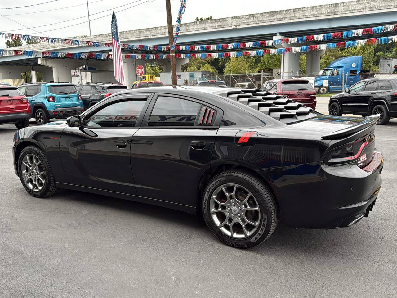 Used 2015 Dodge Charger SE w/ Popular Equipment Group AWD/4WD image 6