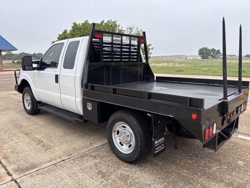 Used 2015 Ford F250 XL w/ XL Value Package AWD/4WD image 3