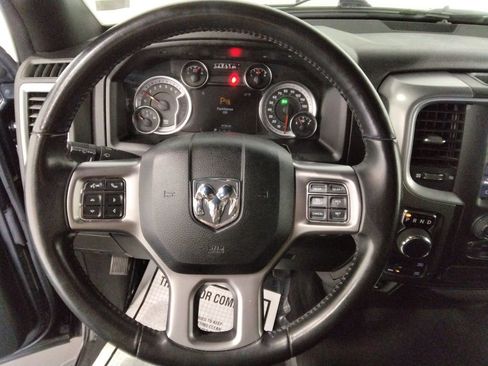 Used 2022 RAM 1500 Classic Warlock image 10