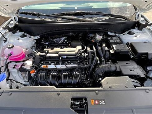 New 2026 Hyundai Tucson SE image 11