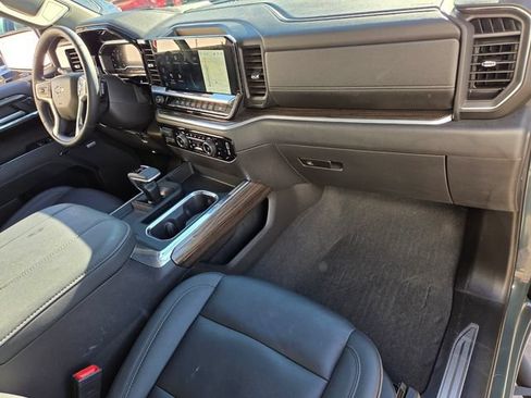 Certified 2025 Chevrolet Silverado 1500 LT Trail Boss w/ LT Trail Boss Premium Package AWD/4WD image 16