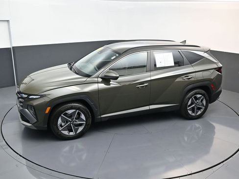 Certified 2025 Hyundai Tucson SEL image 19