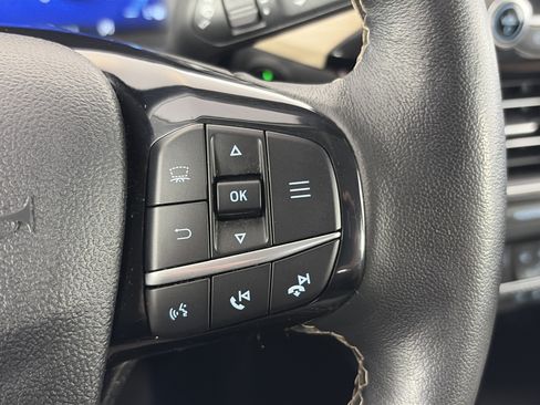 Used 2022 Ford Escape Titanium w/ Titanium Elite Package AWD/4WD image 36