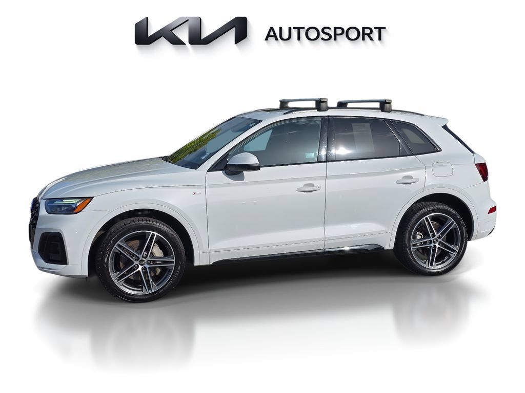 Used 2023 Audi Q5 e Premium Plus w/ Premium Plus Package AWD/4WD image 12