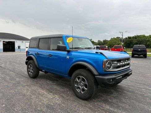 Used 2023 Ford Bronco Black Diamond AWD/4WD image 7
