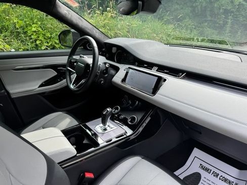 Used 2023 Land Rover Range Rover Evoque R-Dynamic SE AWD/4WD image 19