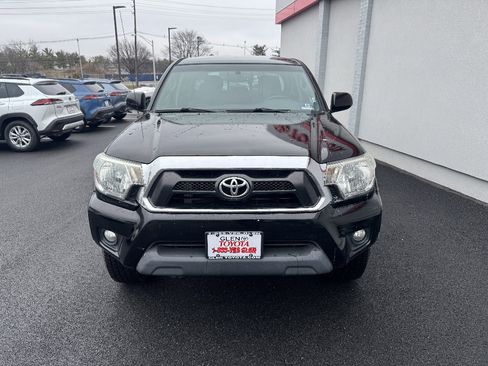 Used 2013 Toyota Tacoma V6 w/ TRD Off-Road Pkg image 3