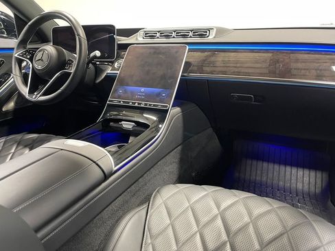 Used 2023 Mercedes-Benz S 580 4MATIC Sedan image 28