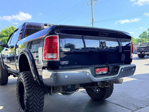 Used 2018 RAM 2500 Laramie AWD/4WD image 8