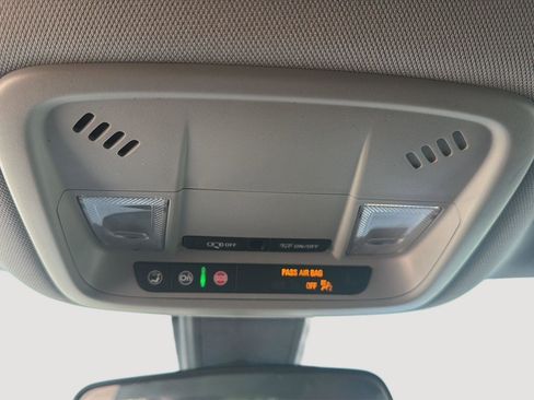 Used 2022 Chevrolet Malibu LT w/ Sport Edition FWD image 11