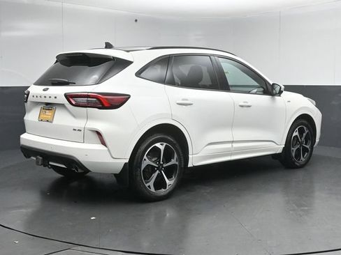 Certified 2023 Ford Escape ST-Line Elite w/ Class II Trailer Tow Package AWD/4WD image 7
