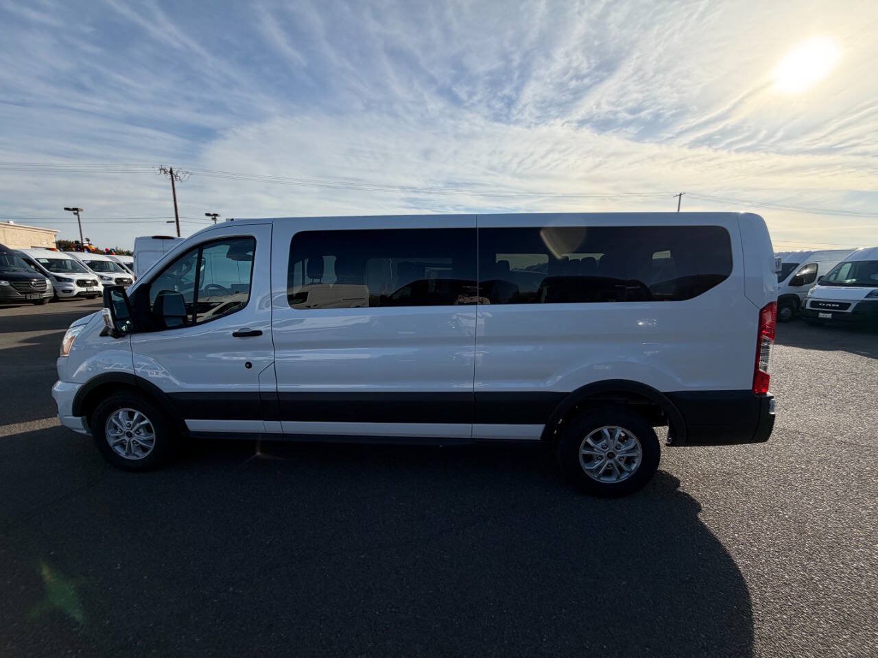 Used 2022 Ford Transit 350 XLT RWD image 10