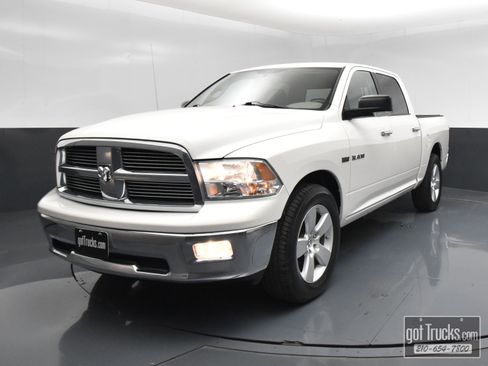 Used 2009 Dodge Ram 1500 Truck SLT w/ Lone Star Regional Pkg image 44