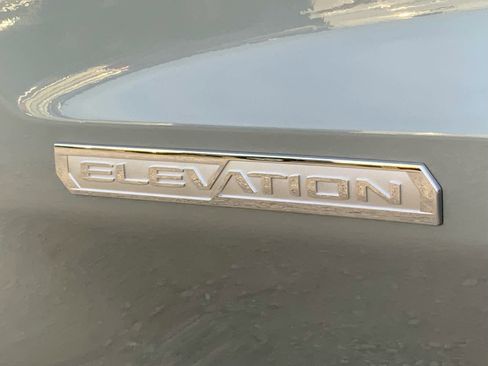 New 2026 GMC Sierra 1500 Elevation image 24