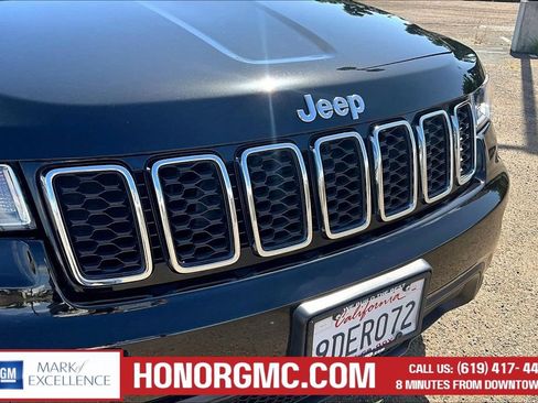 Used 2022 Jeep Grand Cherokee Laredo E w/ Security & Convenience Group AWD/4WD image 32