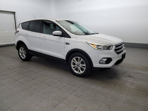 Used 2017 Ford Escape SE AWD/4WD image 11