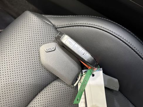 Used 2025 Kia K5 EX image 27