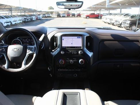 Used 2022 Chevrolet Silverado 2500 LTZ w/ LTZ Premium Package image 26