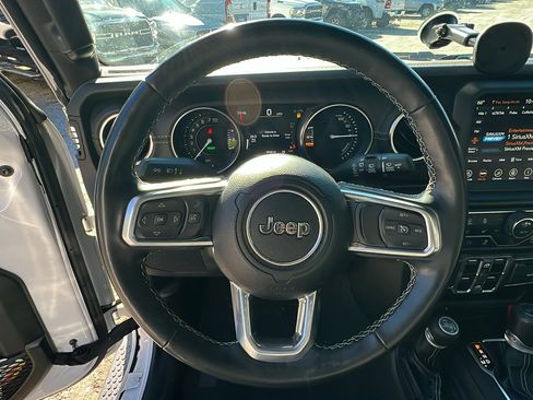 Used 2021 Jeep Wrangler Unlimited Sahara w/ Cold Weather Group image 25