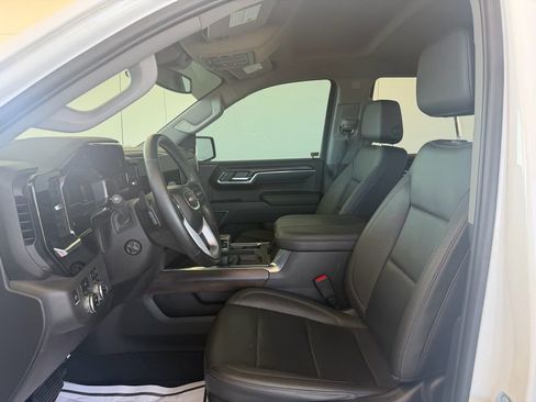 Used 2023 GMC Sierra 1500 SLT w/ SLT Premium Package image 14