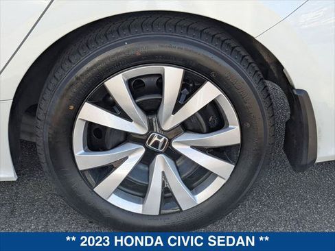 Used 2023 Honda Civic LX image 9