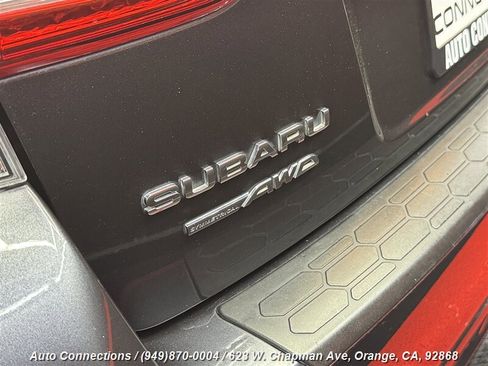 Used 2019 Subaru Crosstrek 2.0i Premium w/ Moonroof Package image 26