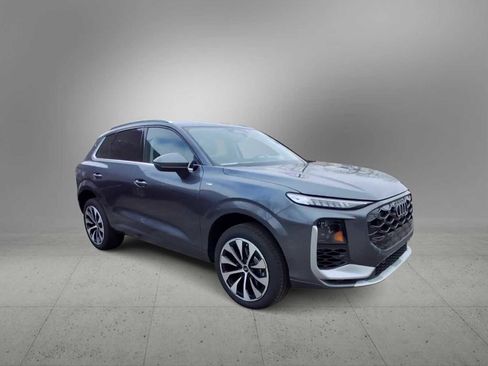 New 2026 Audi Q3 quattro 2.0T image 2