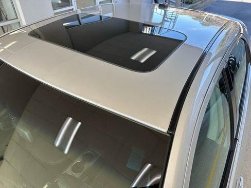 Used 2010 Ford Fusion SEL image 7