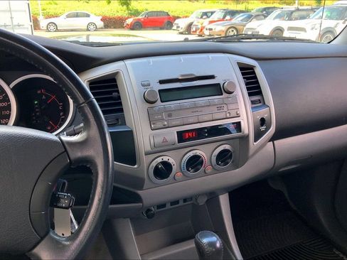 Used 2009 Toyota Tacoma PreRunner RWD image 6