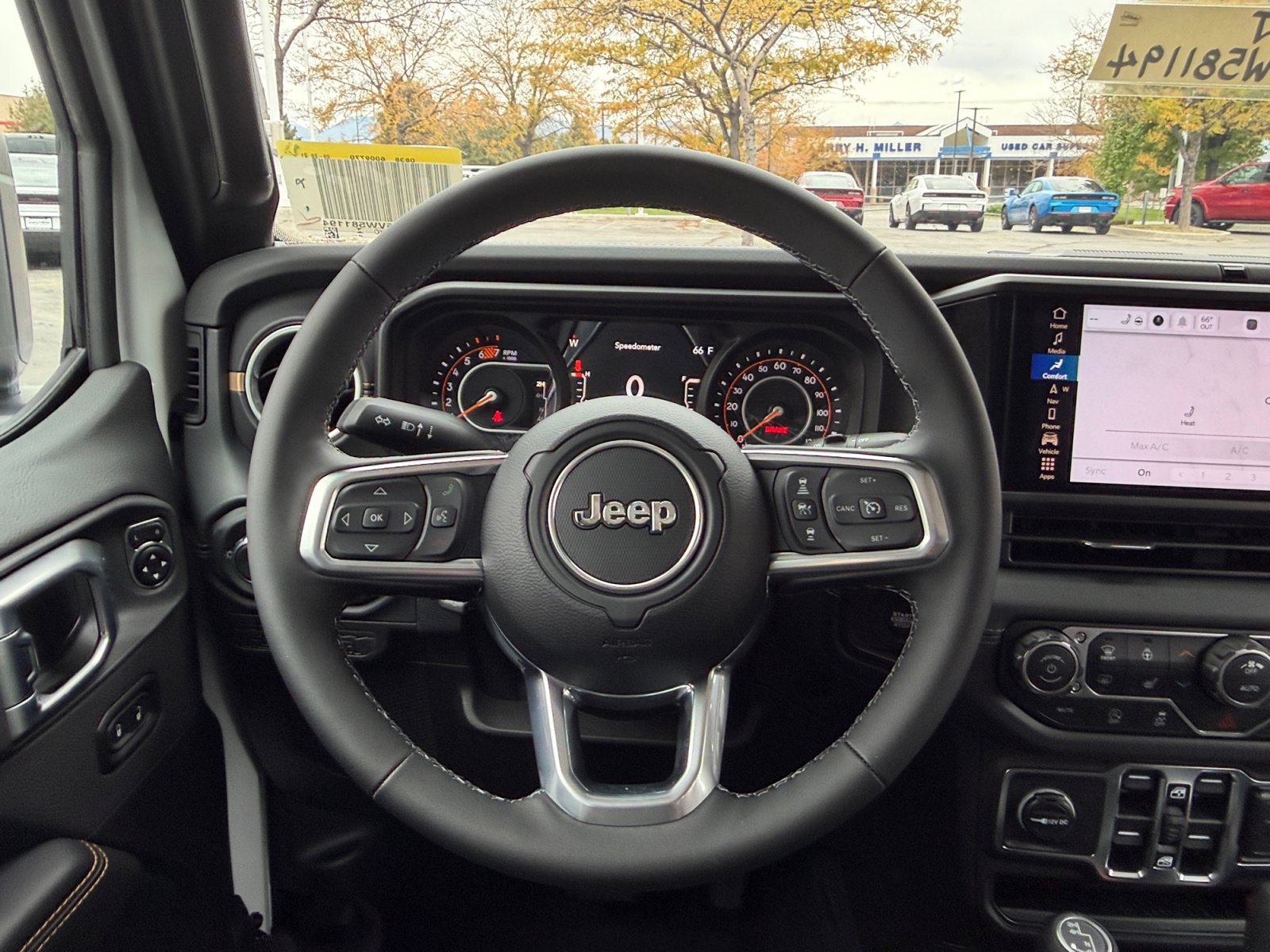 New 2027 Jeep Wrangler Unlimited Sahara AWD/4WD image 24