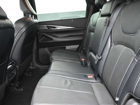 Used 2023 INFINITI QX60 Luxe w/ Cargo Package AWD/4WD image 18