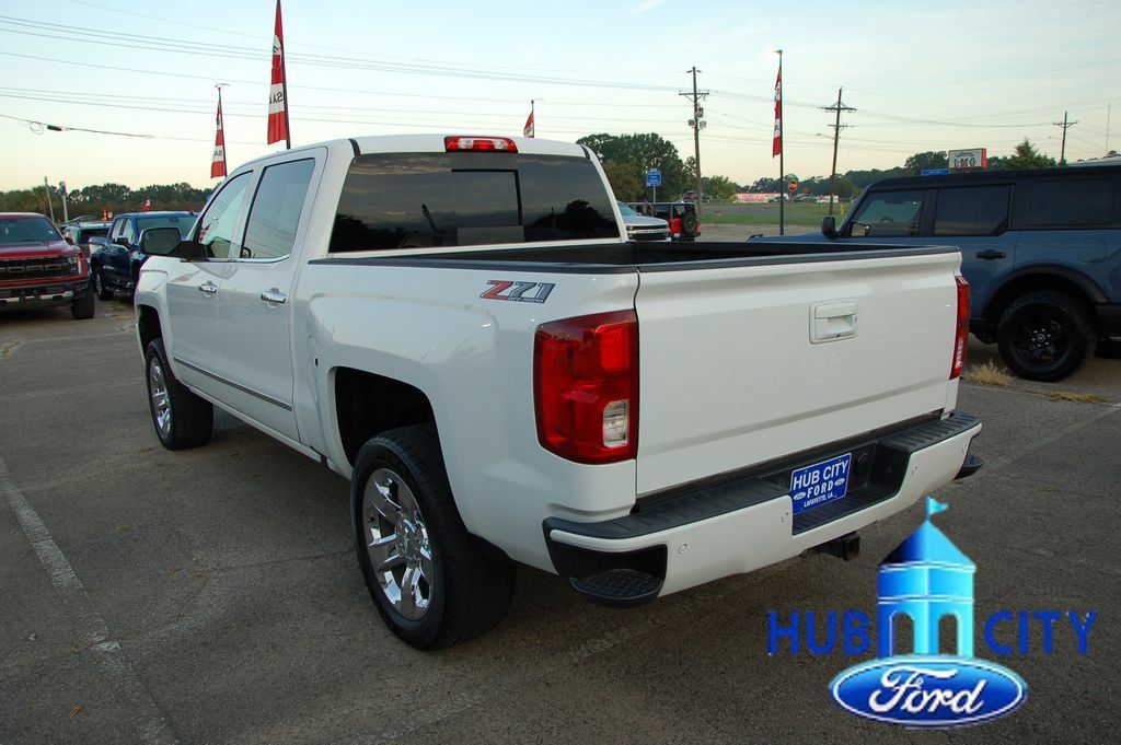 Used 2018 Chevrolet Silverado 1500 LTZ Z71 w/ LTZ Plus Package AWD/4WD image 3