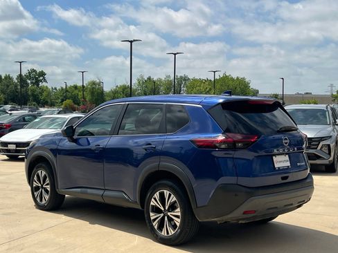 Used 2023 Nissan Rogue SV AWD/4WD image 10