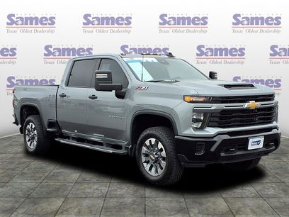Used 2024 Chevrolet Silverado 2500 Custom w/ Custom Value Package