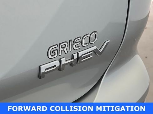 Used 2025 Mitsubishi Outlander ES image 9