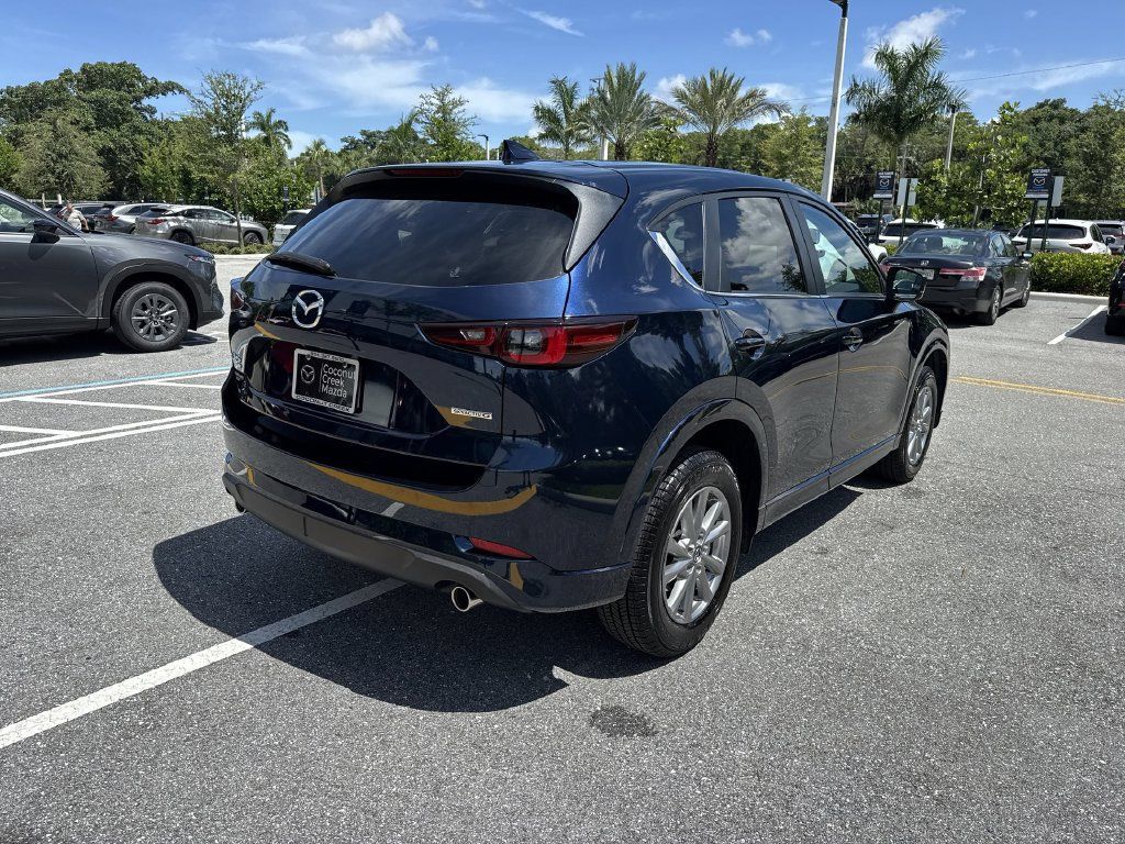 Certified 2025 MAZDA CX-5 AWD 2.5 S w/ Select Package image 3
