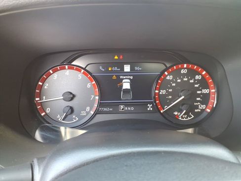Used 2022 Nissan Frontier PRO-4X w/ Pro-4X Premium Package AWD/4WD image 14