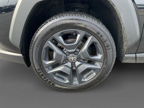 Used 2024 Toyota RAV4 Adventure image 14
