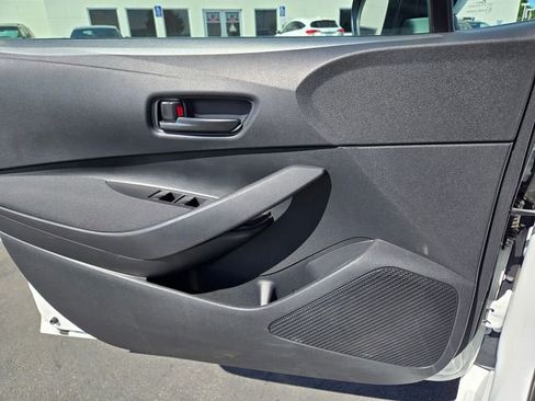 Used 2024 Toyota Corolla LE image 17
