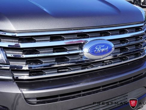 Used 2019 Ford Expedition Limited w/ Equipment Group 303A AWD/4WD image 18