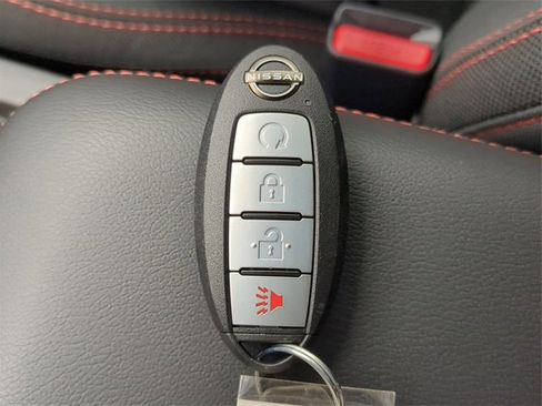 New 2025 Nissan Frontier PRO-4X image 26