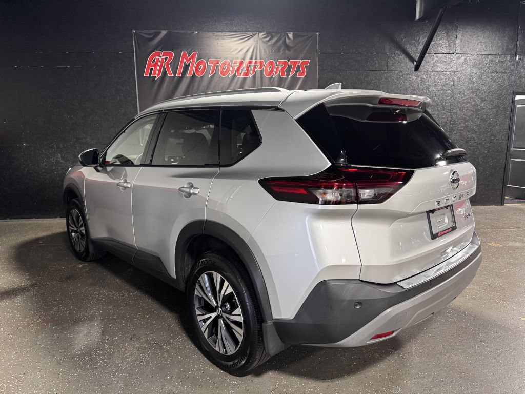 Used 2021 Nissan Rogue SV w/ Premium Package AWD/4WD image 3