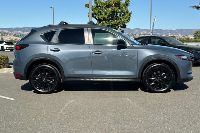 Used 2021 MAZDA CX-5 Carbon Edition AWD/4WD image 3