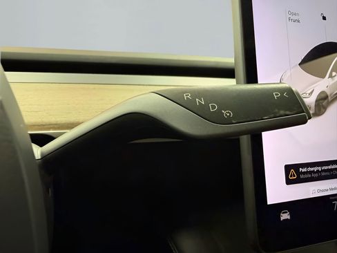 Used 2021 Tesla Model 3 Long Range image 18