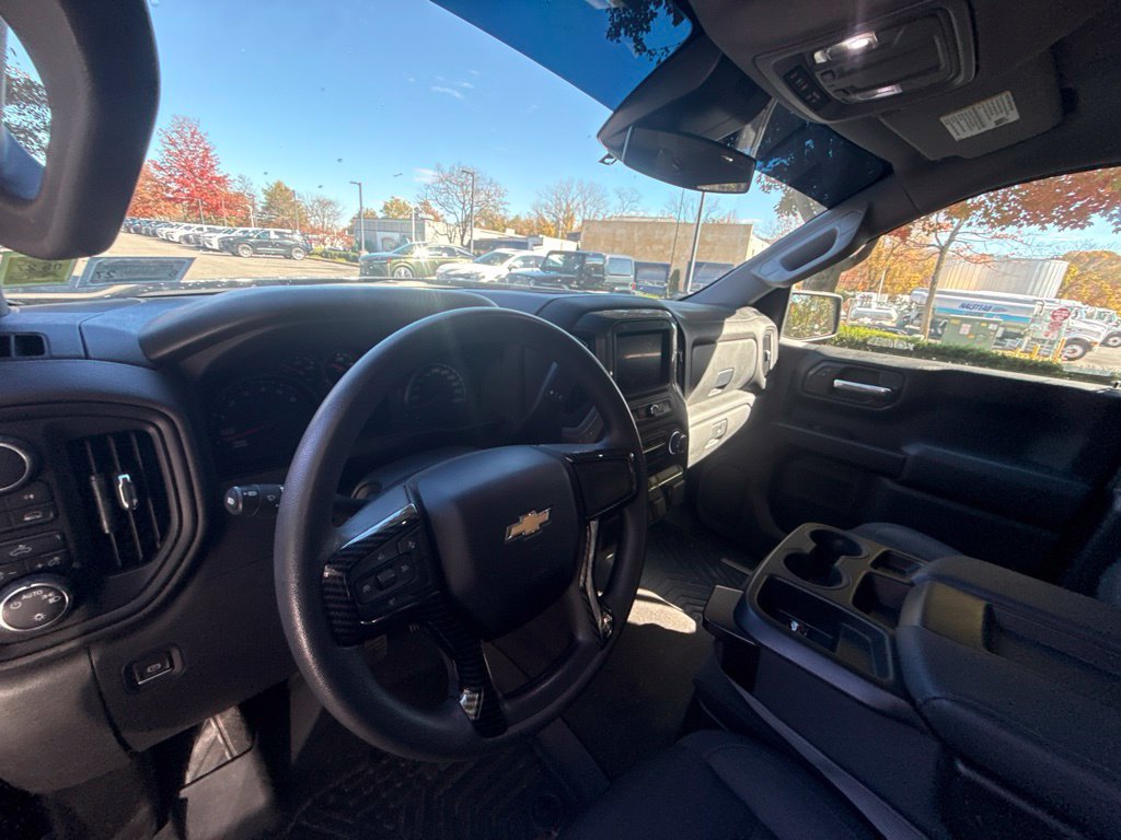 Used 2022 Chevrolet Silverado 1500 Custom AWD/4WD image 8