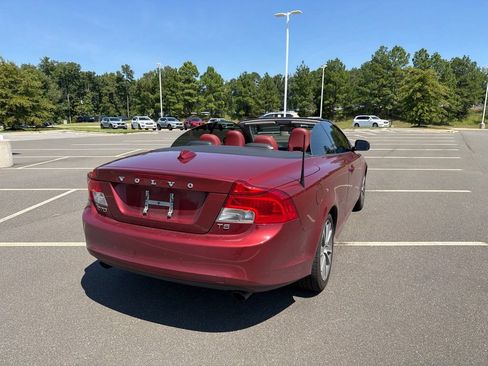 Used 2011 Volvo C70 T5 FWD image 11