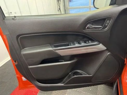 Used 2019 Chevrolet Colorado ZR2 image 8