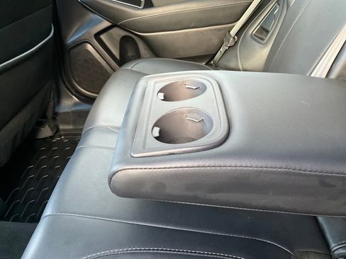 Certified 2022 Subaru Outback Limited image 34