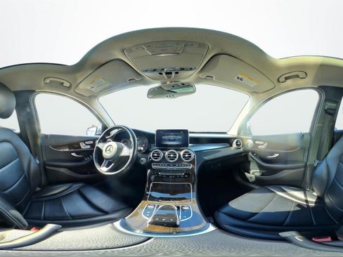 Used 2016 Mercedes-Benz GLC 300 4MATIC w/ Sport Package image 32